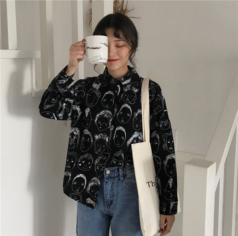 Actual photo of the new style of Korean printed long sleeve shirt in 2018