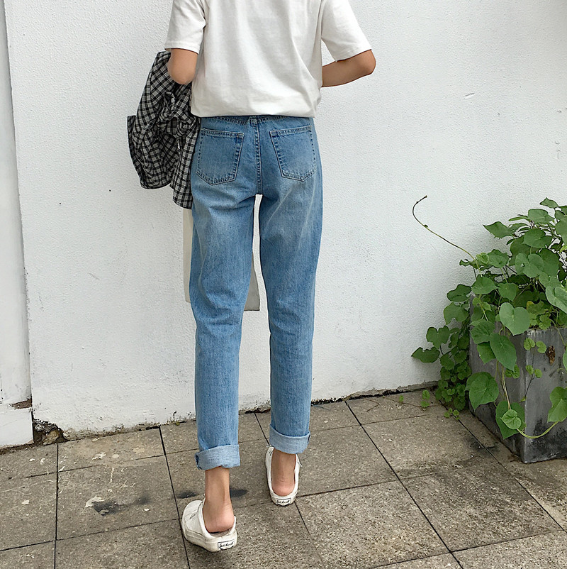 Real-time high-waist jeans, loose Hallen slim classic straight-barrel flanged pants, high-fashion real price